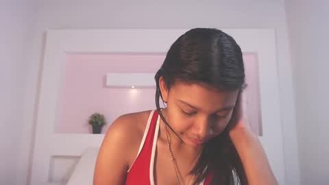 Snapshot of selenafox6 chatting on 01-27-25, 09:13 selenafox6 online show from 01-27-25, 09:13