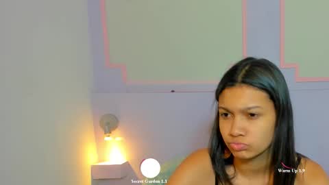 Snapshot of selenafox6 chatting on 10-11-25, 11:09 selenafox6 online show from 10-11-25, 11:09