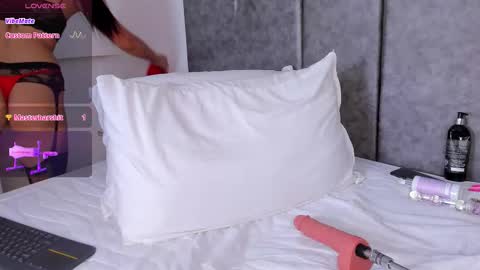 Snapshot of selenagomz chatting on 03-11-26, 12:38 Selena online show from 03-11-26, 12:38