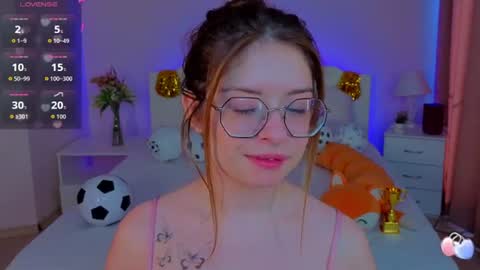 Snapshot of selenamills chatting on 07-01-26, 02:35 selenamills online show from 07-01-26, 02:35