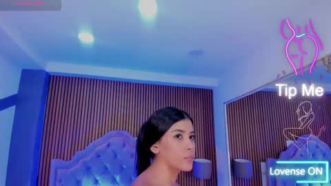 selenastonne online show from 10-05-25, 08:07