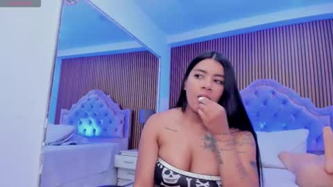 selenastonne online show from 12-05-25, 08:49