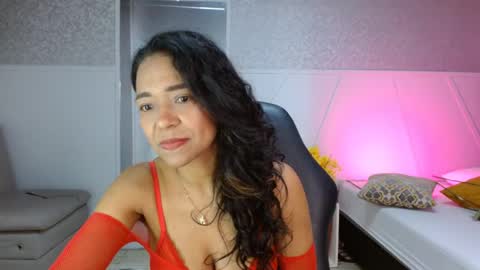 Selene online show from 04-14-26, 02:01