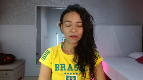 Selene online show from 05-07-26, 02:33