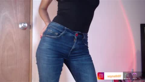 Snapshot of selene_gils chatting on 05-19-26, 06:58 nathy online show from 05-19-26, 06:58