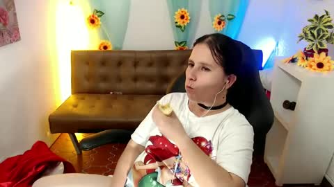 selene online show from 02-24-25, 05:31