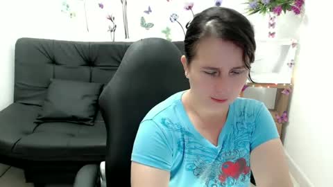 selene online show from 06-15-26, 01:57
