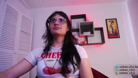 Snapshot of selene_s3xy chatting on 03-13-26, 04:35 selene_s3xy online show from 03-13-26, 04:35