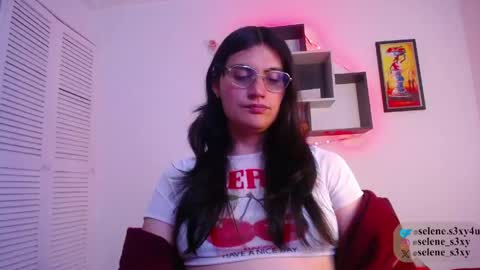 Snapshot of selene_s3xy chatting on 03-20-26, 11:53 selene_s3xy online show from 03-20-26, 11:53