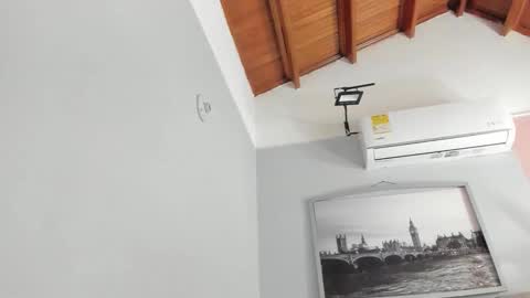 Selene online show from 10-05-25, 04:00