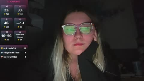 Selene online show from 10-09-25, 05:05