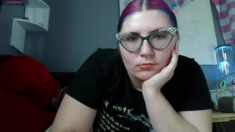 Selene online show from 11-20-25, 03:34