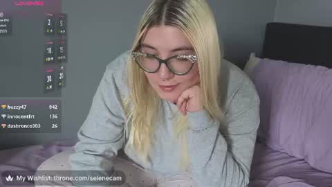 Selene online show from 07-19-26, 03:05