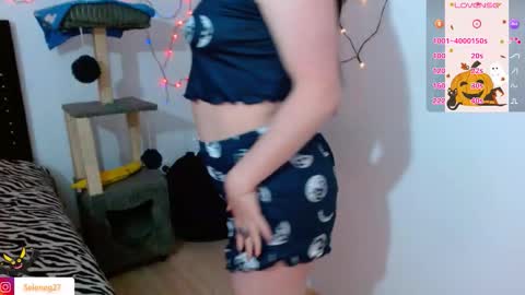 Selene G  online show from 10-19-25, 07:09