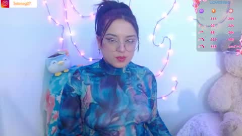 Snapshot of seleneg chatting on 05-09-26, 03:56 Selene G online show from 05-09-26, 03:56