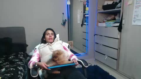 S online show from 02-18-26, 07:37