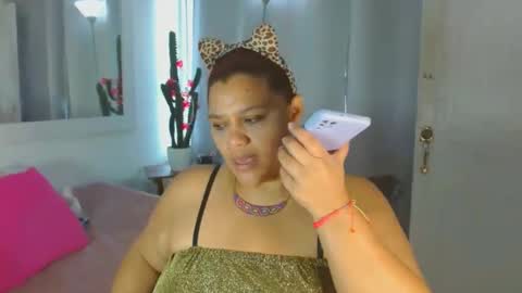 Selenna1 online show from 02-28-25, 01:36