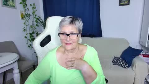 Selenna online show from 02-11-26, 06:24