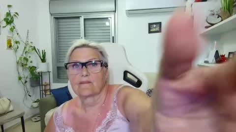 Selenna online show from 05-17-26, 05:09