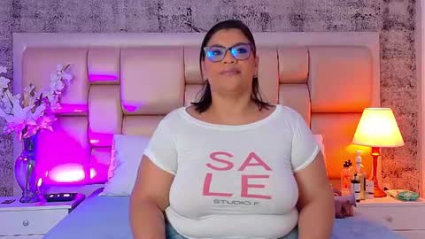 Selenna Cooper online show from 06-10-26, 12:04