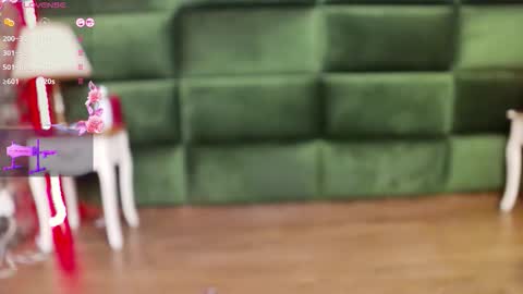 Selen online show from 11-18-25, 08:24