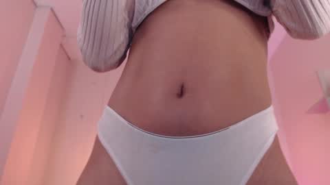 Snapshot of seleny_fitness chatting on 01-31-25, 09:05 Mayte online show from 01-31-25, 09:05
