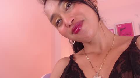 Snapshot of seleny_fitness chatting on 02-06-25, 07:29 Mayte online show from 02-06-25, 07:29