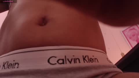 Snapshot of seleny_fitness chatting on 03-10-25, 04:25 Mayte online show from 03-10-25, 04:25