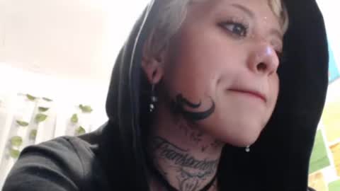 Snapshot of seley222 chatting on 06-11-26, 02:53 Ask me online show from 06-11-26, 02:53