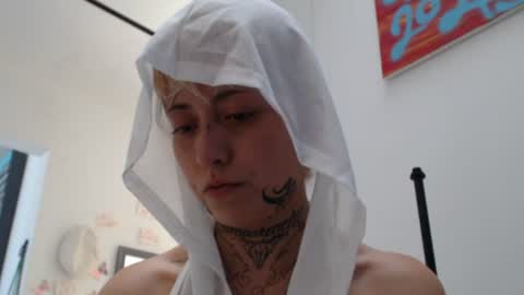 Snapshot of seley222 chatting on 07-07-26, 04:22 Ask me online show from 07-07-26, 04:22