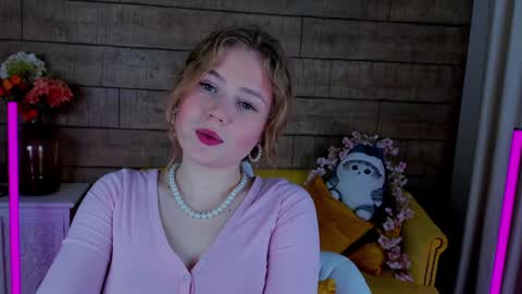 SelinSwarovski online show from 01-27-25, 04:43