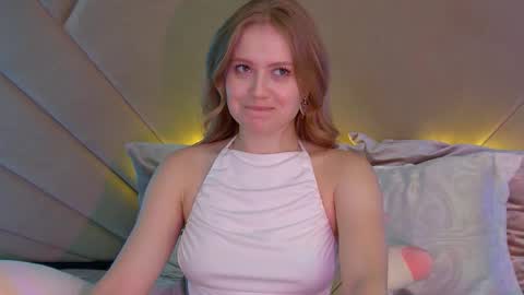 SelinSwarovski online show from 09-21-25, 04:25