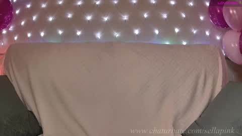 Snapshot of sellapink chatting on 02-22-25, 09:56 My name is Sella and im Bisexual online show from 02-22-25, 09:56