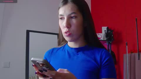 Nicole online show from 10-10-25, 01:26