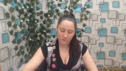 Snapshot of sellavix chatting on 02-06-25, 09:06 Sellavix online show from 02-06-25, 09:06