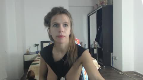 Snapshot of sellena_angels chatting on 01-14-25, 02:00 sellena_angels online show from 01-14-25, 02:00