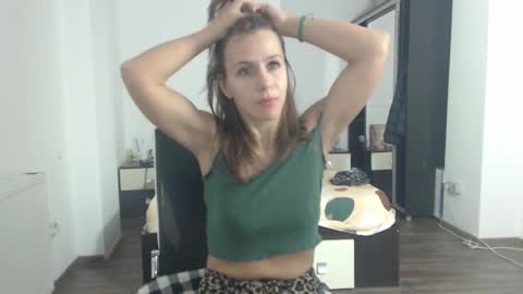 Snapshot of sellena_angels chatting on 01-15-25, 09:45 sellena_angels online show from 01-15-25, 09:45