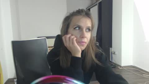 Snapshot of sellena_angels chatting on 01-16-25, 07:10 sellena_angels online show from 01-16-25, 07:10