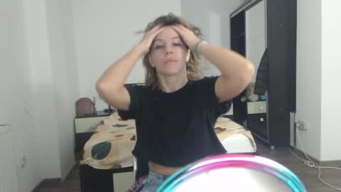 Snapshot of sellena_angels chatting on 01-21-25, 07:37 sellena_angels online show from 01-21-25, 07:37
