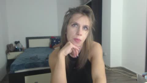 Snapshot of sellena_angels chatting on 02-16-25, 07:16 sellena_angels online show from 02-16-25, 07:16
