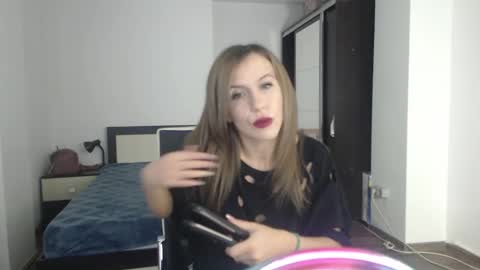 Snapshot of sellena_angels chatting on 02-23-25, 09:33 sellena_angels online show from 02-23-25, 09:33