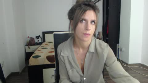 Snapshot of sellena_angels chatting on 03-09-25, 10:30 sellena_angels online show from 03-09-25, 10:30