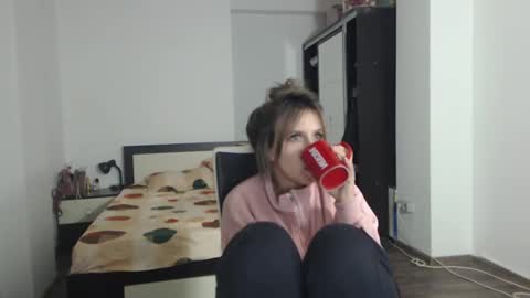Snapshot of sellena_angels chatting on 03-11-25, 05:35 sellena_angels online show from 03-11-25, 05:35