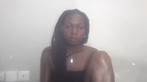 Snapshot of sellinprinces chatting on 09-10-25, 11:21 sellinprinces online show from 09-10-25, 11:21