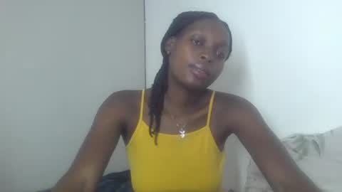 Snapshot of sellinprinces chatting on 09-19-25, 05:02 sellinprinces online show from 09-19-25, 05:02