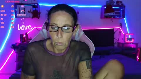 Selvaggia Del Caribe online show from 12-13-24, 10:02