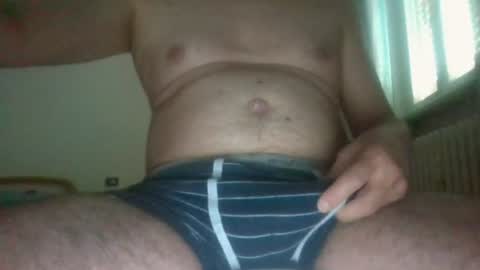 Snapshot of semperdur1 chatting on 06-07-26, 01:15 semperdur1 online show from 06-07-26, 01:15