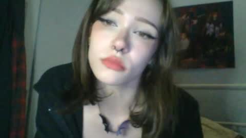 goddess esme  online show from 01-25-25, 02:15