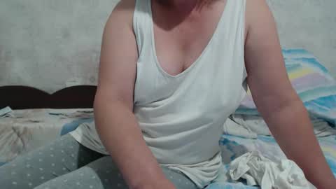 Lenna online show from 10-06-25, 08:56