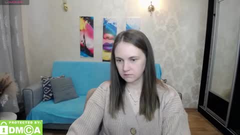 Snapshot of senora_pepper chatting on 03-07-26, 12:13 Lolla online show from 03-07-26, 12:13